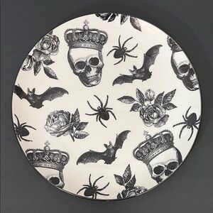 NWT ZRIKE Skull Spider Bat Patterned Plate black white gothic Halloween plate lg